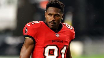 Antonio Brown Locked Himself In Home, Refuses To Leave While Police Try To Arrest Him