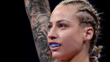 Boxer/OnlyFans Model Ebanie Bridges Beats Down Opponent Who Called Her A ‘Skanky Stripper’