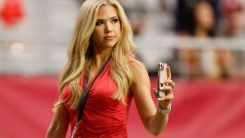 Chiefs Heiress Gracie Hunt’s Vacation Pics From Cabo Go Viral