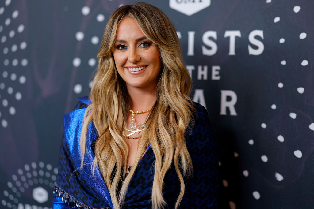 Lainey Wilson on the red carpet