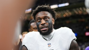 Patrick Queen’s Ravens Teammates Troll Him After Brief Injury Scare