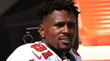 Antonio Brown Reacts To Getting Banned On Snapchat For Leaking Explicit Photos Of His Ex In The Most Antonio Brown Way Possible
