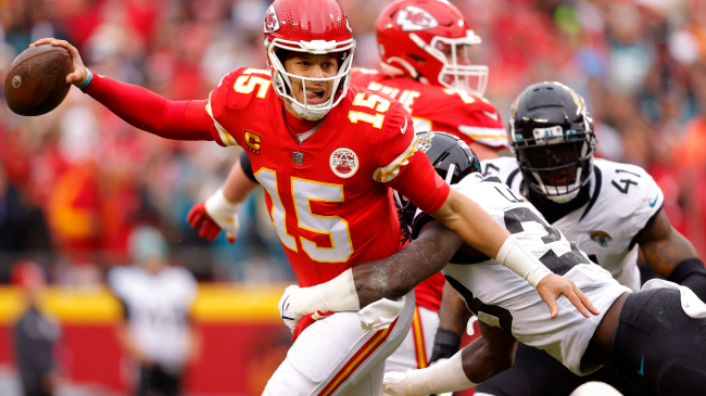 Patrick Mahomes scrambles.