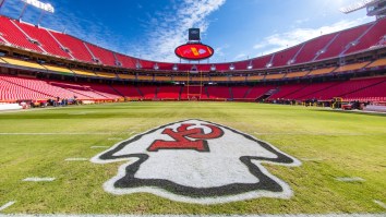 Chiefs Baked Potato Girl Fires Back With Petty Roast At Jaguars Fans