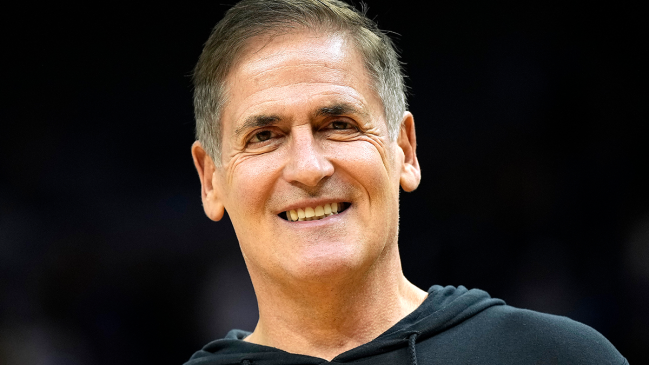 Dallas Mavericks owner Mark Cuban