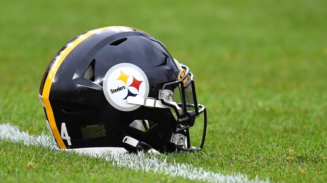 Steelers helmet