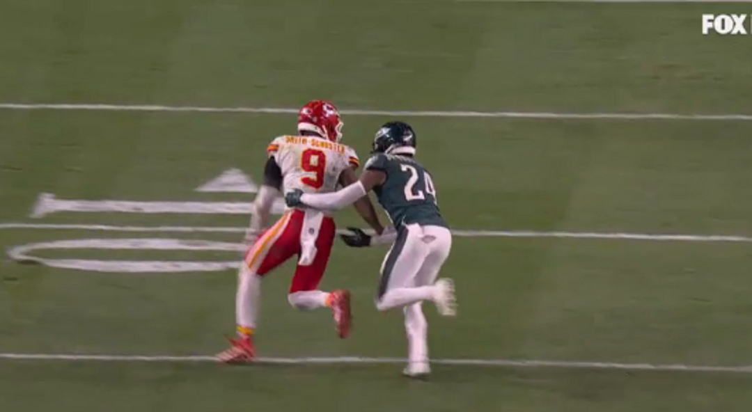 Eagles holding call
