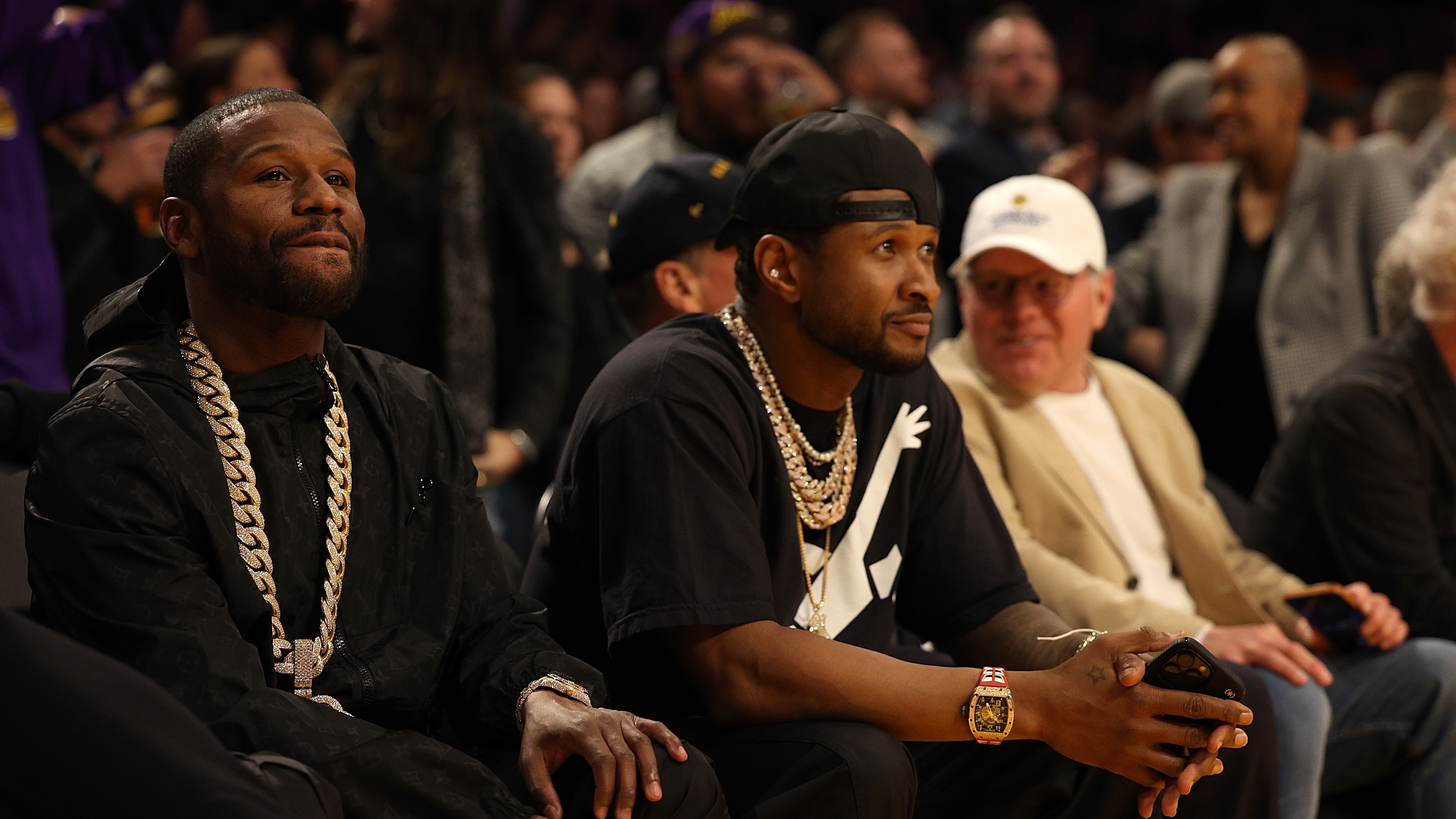 Floyd Mayweather Jr new $1 million diamond chain