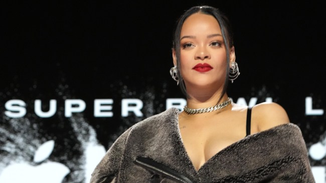 Rihanna NFL Super Bowl
