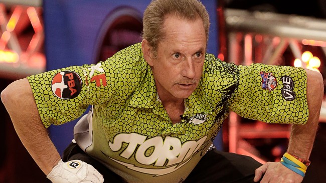 Professional bowler Pete Weber