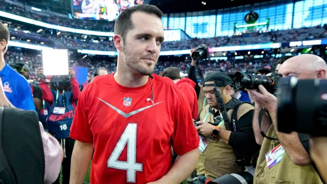 Raiders QB Derek Carr