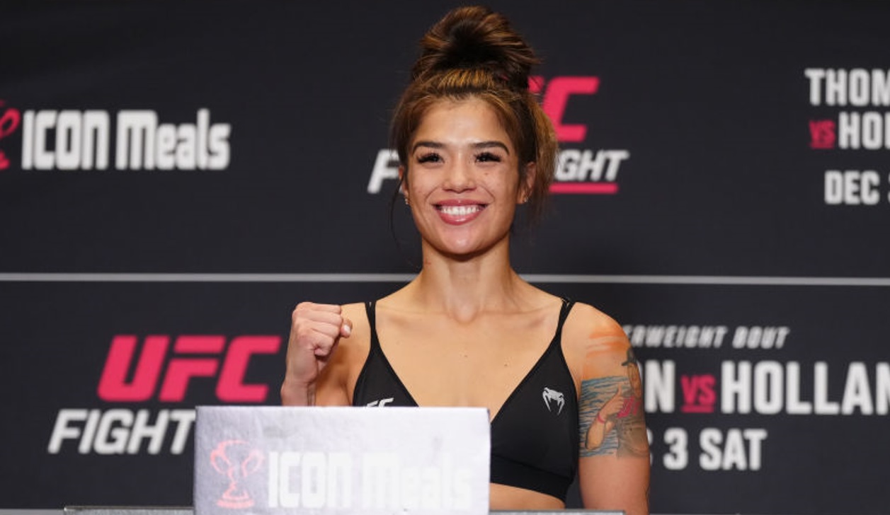 Tracy Cortez weighing in