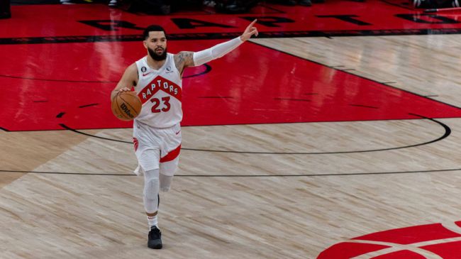 Fred VanVleet dribbling the ball