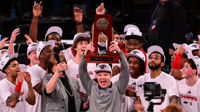 FAU celebrating Final Four bid