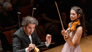 Woman In Crowd Shocks Fans At Los Angeles Philharmonic Concert With Her Own Personal Crescendo