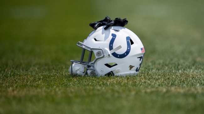 Colts helmet