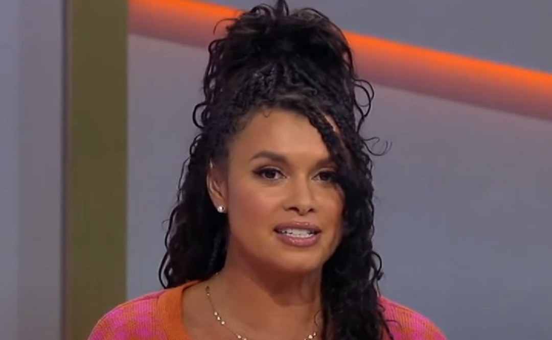 Joy Taylor on the set of speak FS1