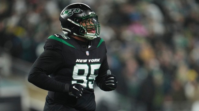 NFL star Quinnen WIlliams