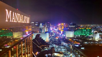 Glowing UFOs Over Las Vegas Baffle Locals As Military, Airport Deny Any Knowledge
