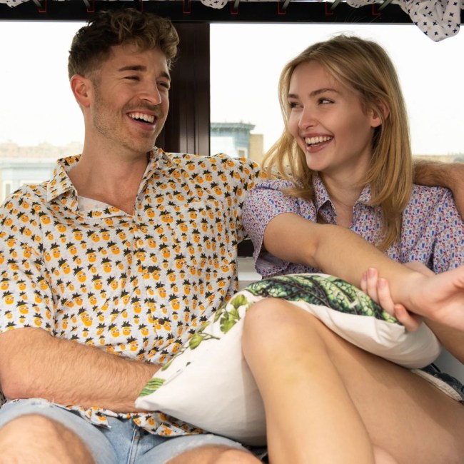 Tropical Bros Pineapple King shirt