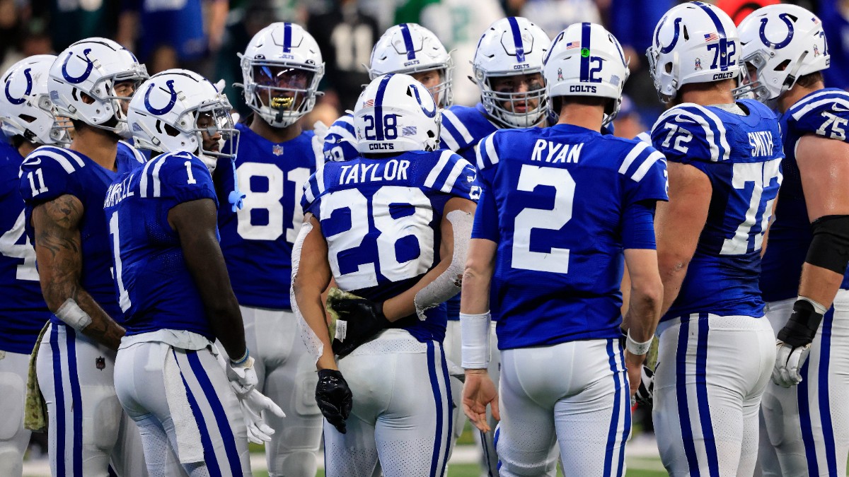 Colts Huddle