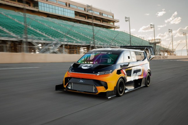 Ford SuperVan 4 2 Pikes Peak