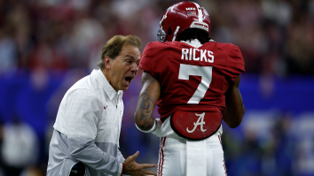 Alabama Coach Nick Saban Turns Into Prime Muhammad Ali While Boxing With Virtual Reality Headset