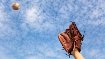 Outfielder Sikes Entire Stadium Out With Fake HR Robbery Leading To Mass Confusion