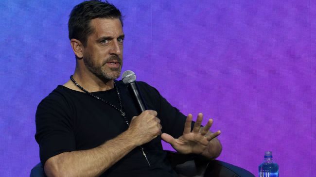 aaron rodgers speaking at a conference