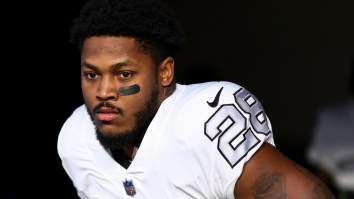 Raiders RB Josh Jacobs Spotted Boarding Flight Leaving Vegas Day Before Training Camp