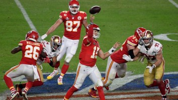 Raiders Sign Super Bowl Champion RB As Josh Jacobs Continues To Hold Out