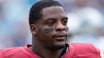 Clinton Portis Disguising Himself As Characters At Press Conferences Was A Truly Special NFL Era