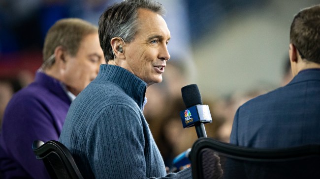 Cris Collinsworth on set for Sunday Night Football.