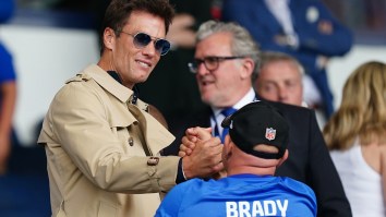 Tom Brady Buys Drinks For Birmingham City Fans After Crashing Pub Before Game (Video)