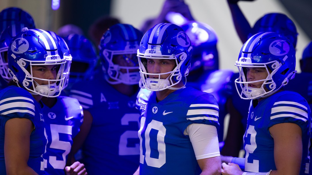 BYU Football Players Mostly Fail Miserably While Trying To Identify Arkansas On Map Of United States