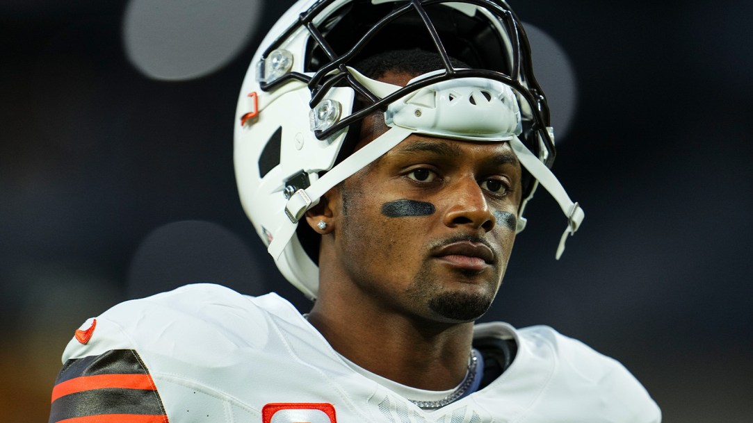 Deshaun Watson Viral Bad Throw Injury Hurt