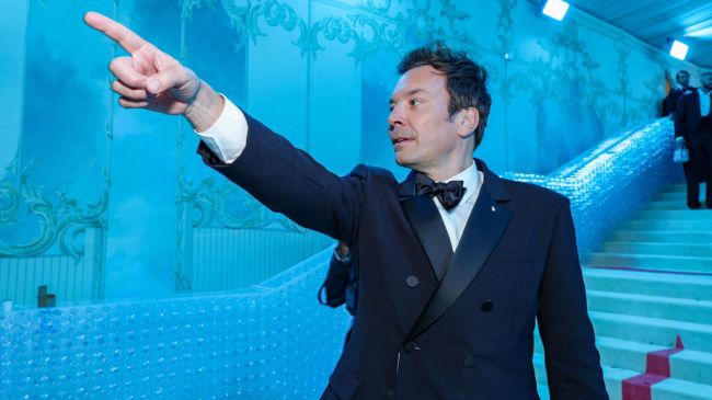 jimmy fallon in a tuxedo