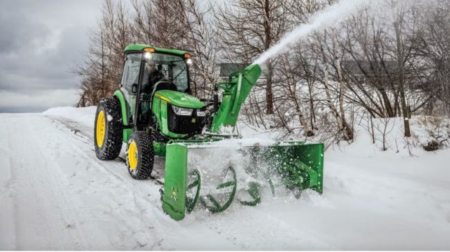 John Deere snow blower