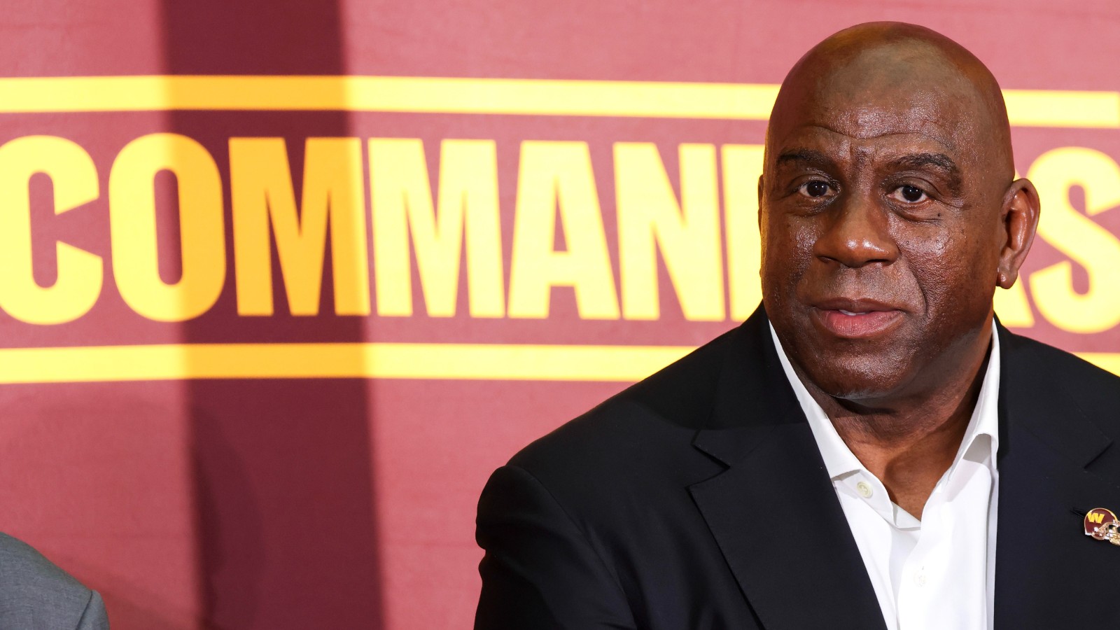 Magic Johnson Commanders