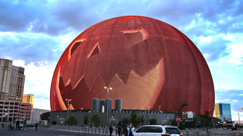 People Are Freaking Out About How Expensive Drinks Are At The Sphere In Las Vegas