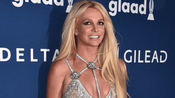 Britney Spears Spills All Sorts Of Tea About Her Parents In New Memoir
