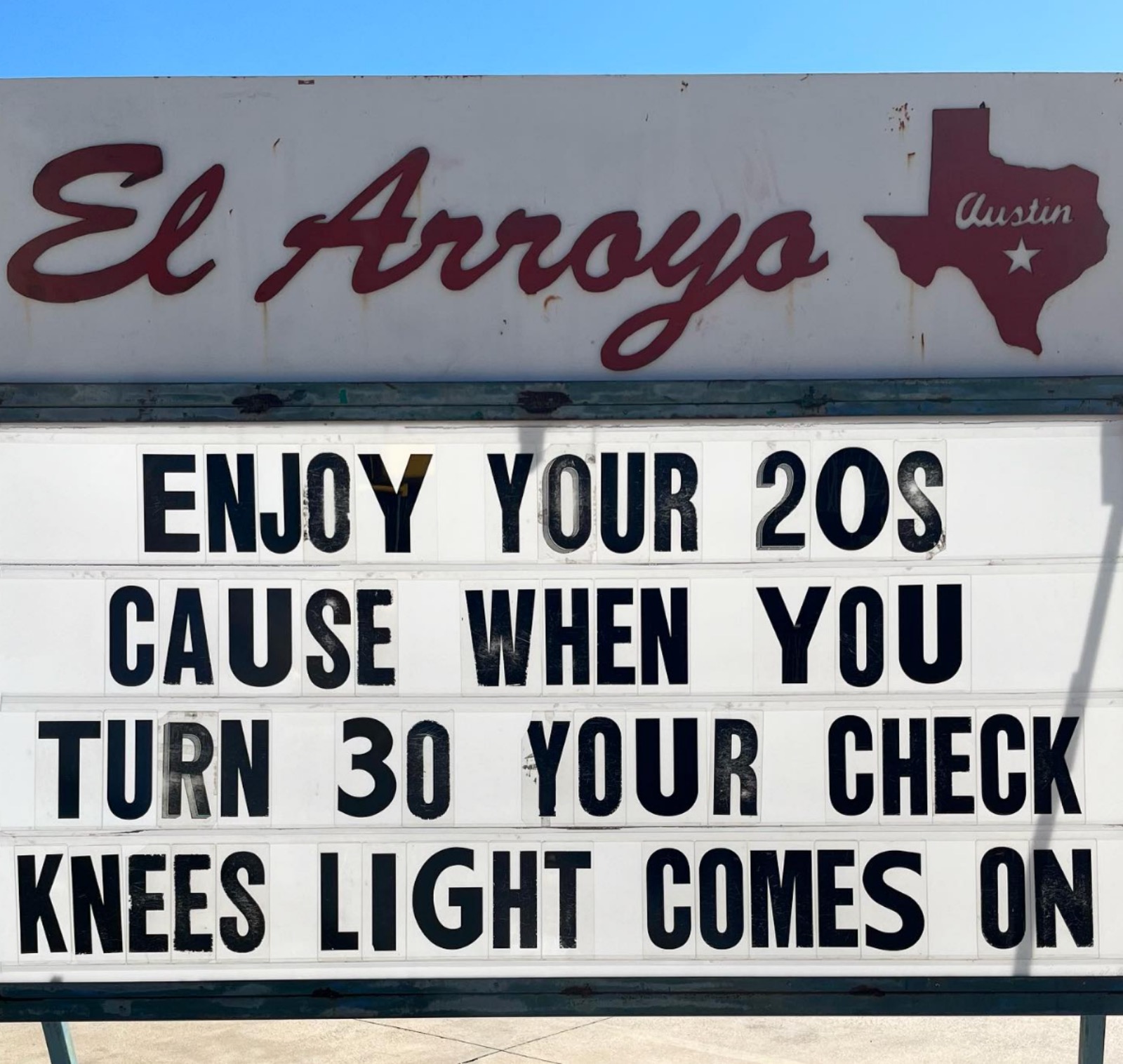 funny meme about turning 30 and getting older