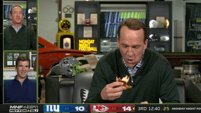 peyton manning eating on the manningcast