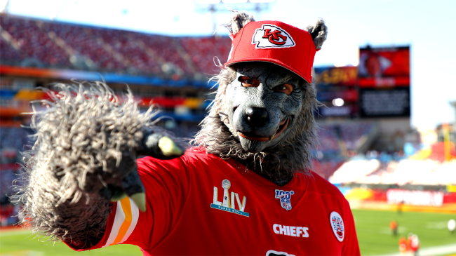 ChiefsAholic Xaviar Babudar wolf costume