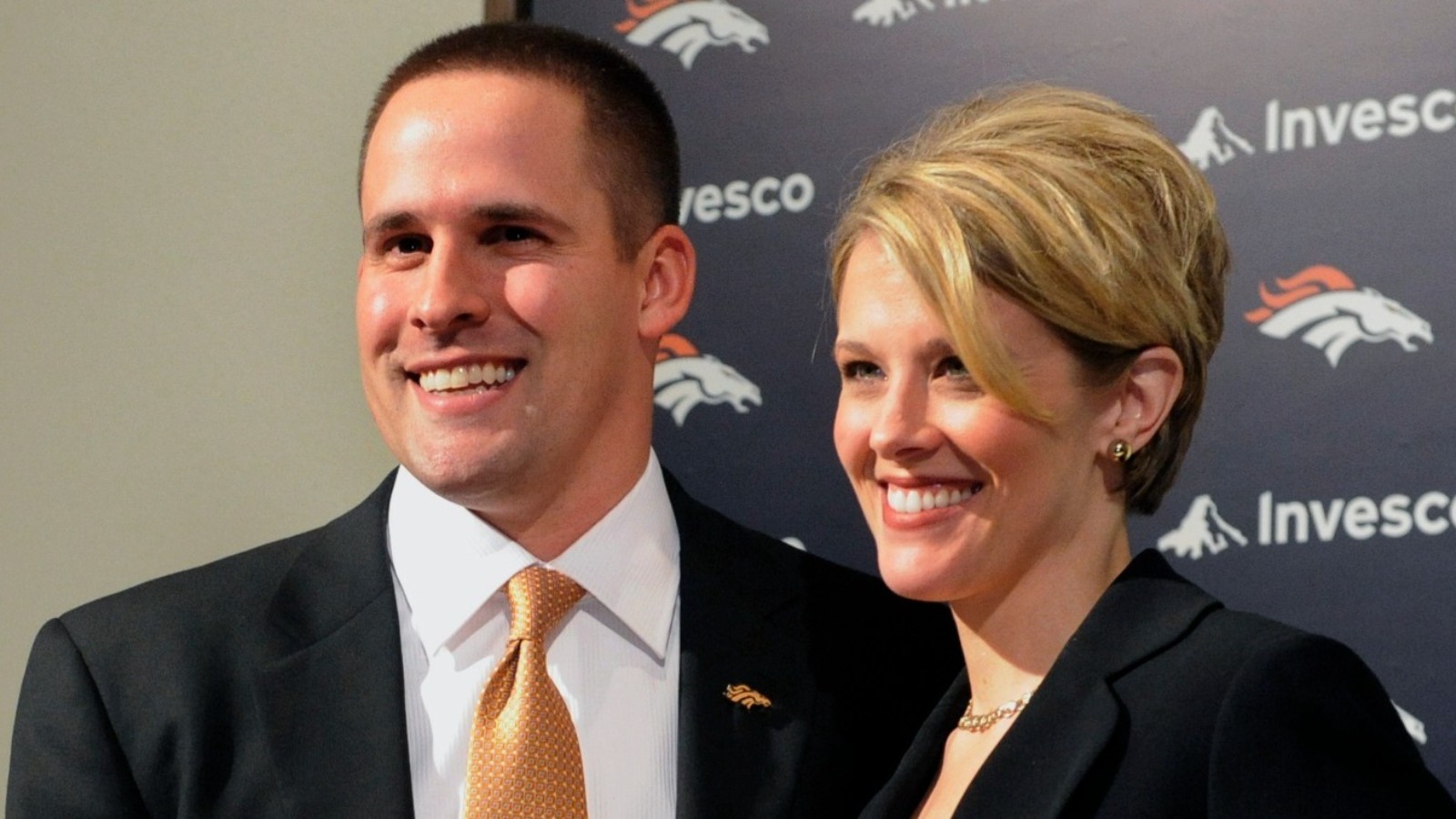 Josh McDaniels Wife Broncos