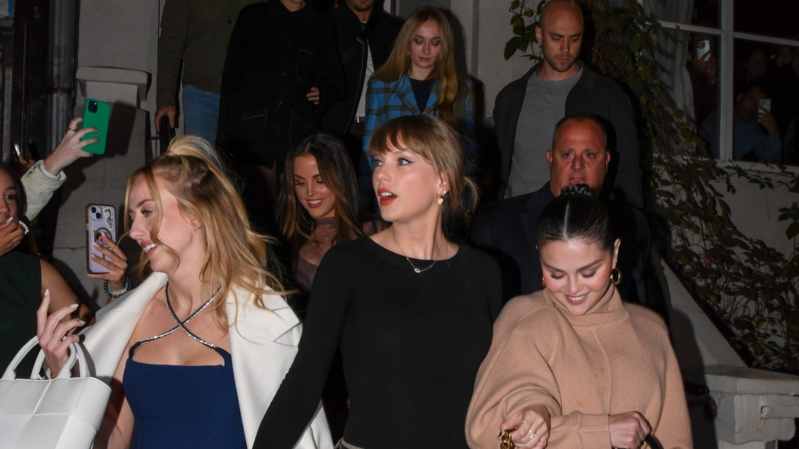 Taylor Swift, Brittany Mahomes, Selena Gomez (L-R), Gigi Hadid and Sophie Turner