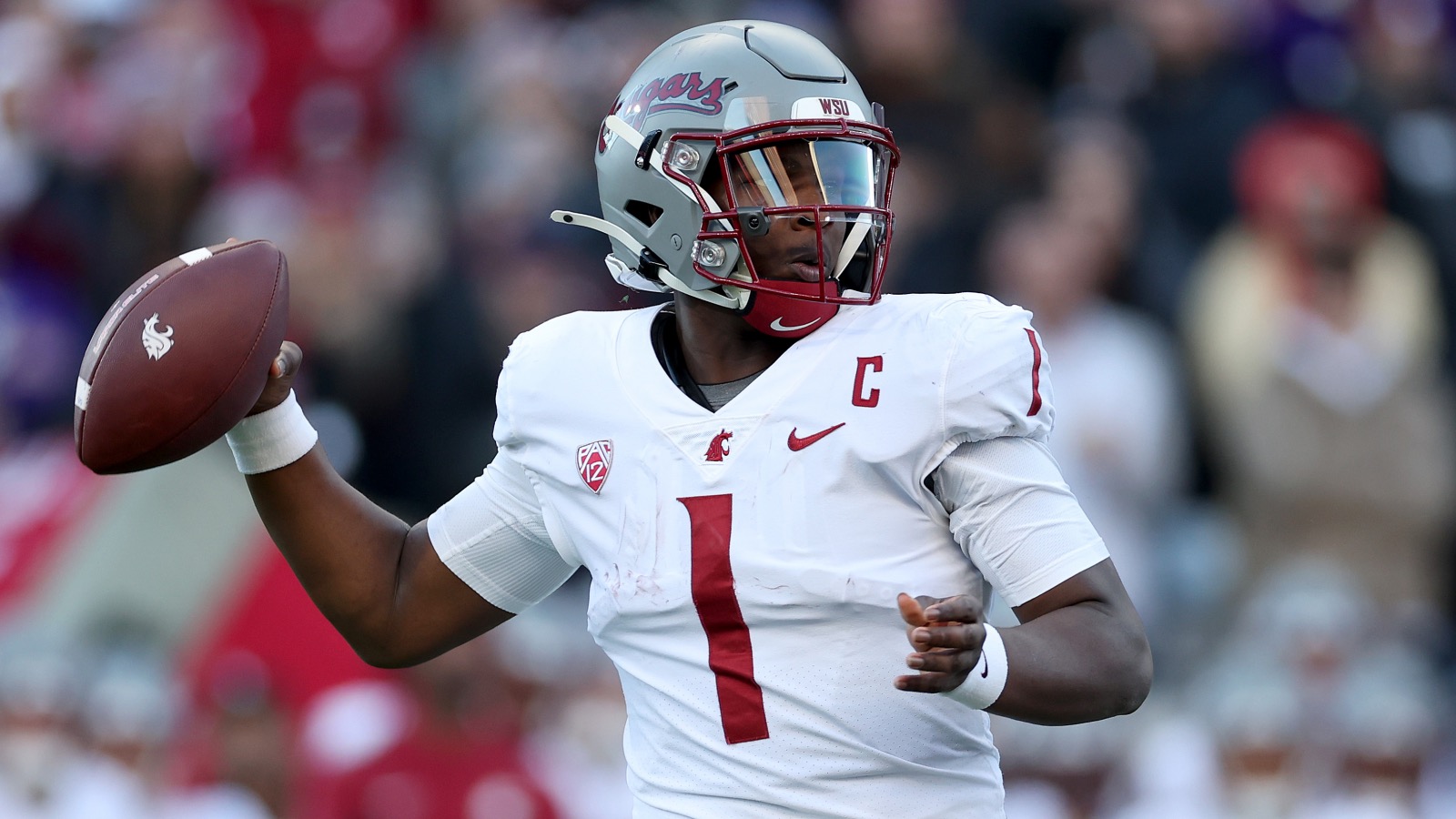 Washington State quarterback Cameron Ward