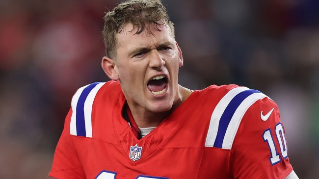 Patriots quarterback Mac Jones