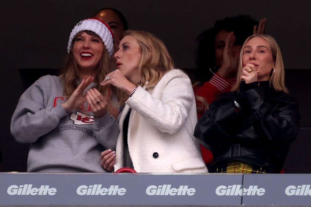 Taylor Swift Brittany Mahomes