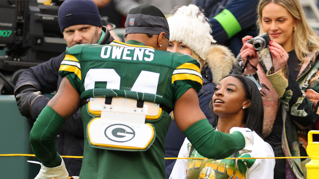 Jonathan Owens 34 Green Bay Packers with wife Simone Biles